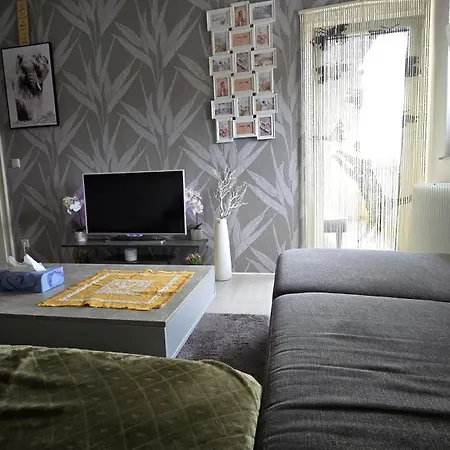 Apartment Sunny *